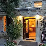 Hotel Le Manoir Du Raveyron 3*