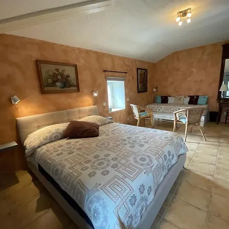 Le Manoir Du Raveyron 3* Vallon-Pont-dʼArc