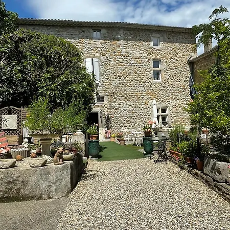 Le Manoir Du Raveyron Vallon-Pont-dʼArc