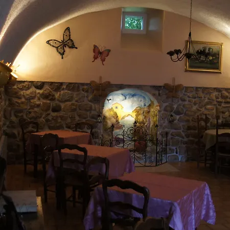 Le Manoir Du Raveyron Vallon-Pont-dʼArc