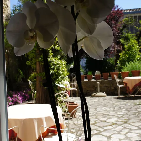 Le Manoir Du Raveyron 3*