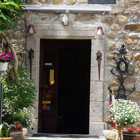 Le Manoir Du Raveyron Vallon-Pont-dʼArc