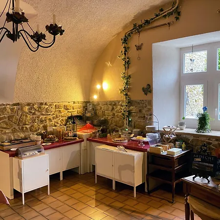 Hotel Le Manoir Du Raveyron