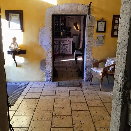 Le Manoir Du Raveyron Hotel 3*