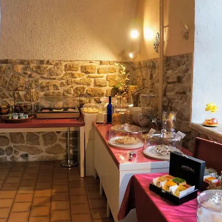 Ξενοδοχείο Le Manoir Du Raveyron